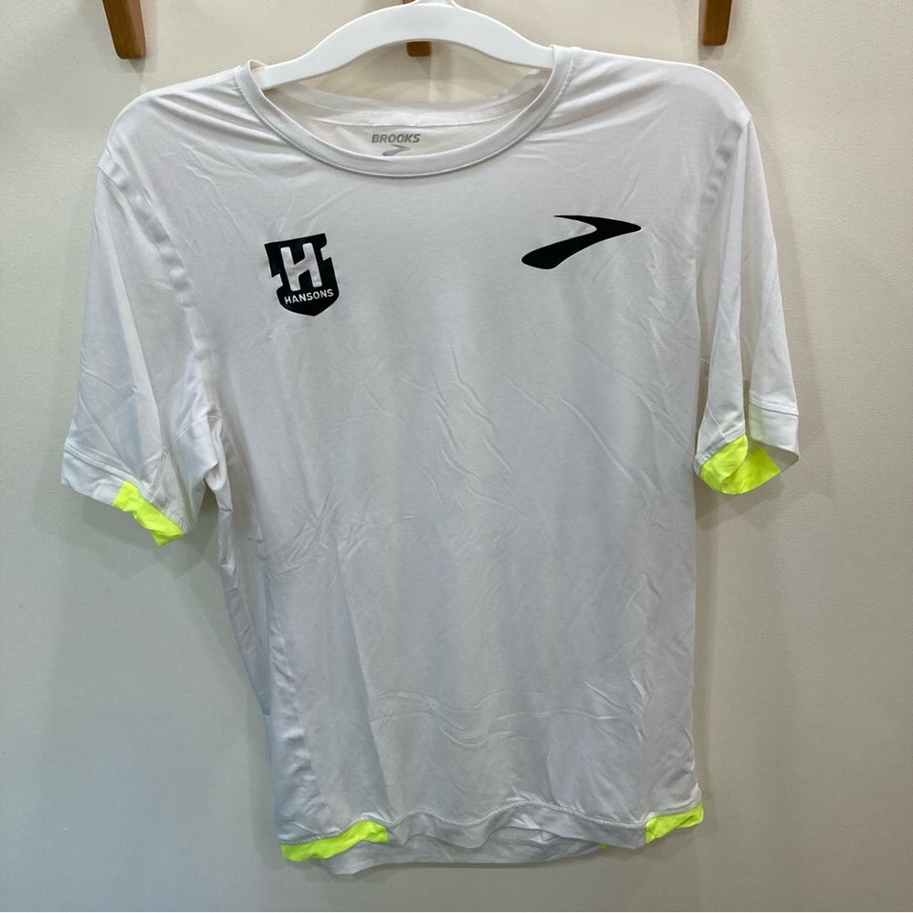 Brooks Run Visible Tee